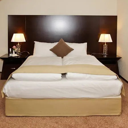 Grand Palace Hotel 4*