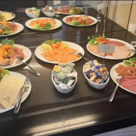 Grand Palace Hotel 4*